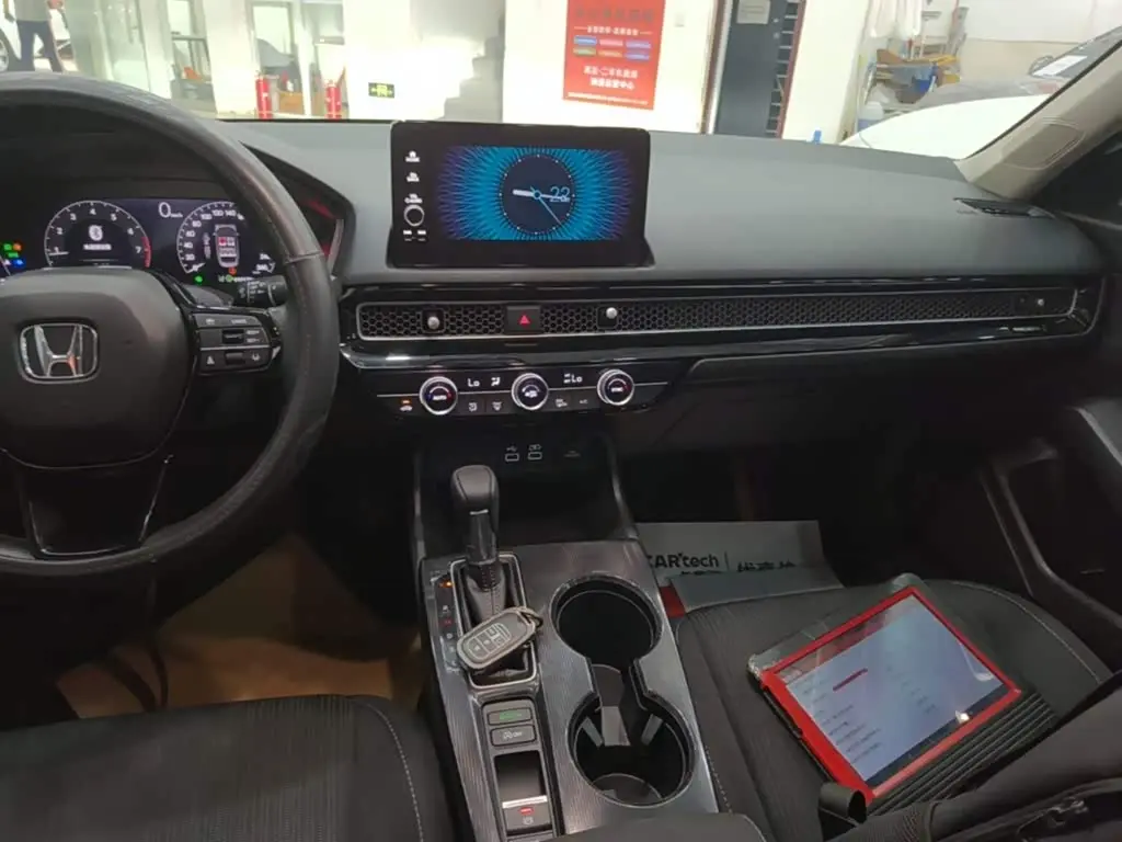Honda Civic 2025 — Şəkil 13/20
