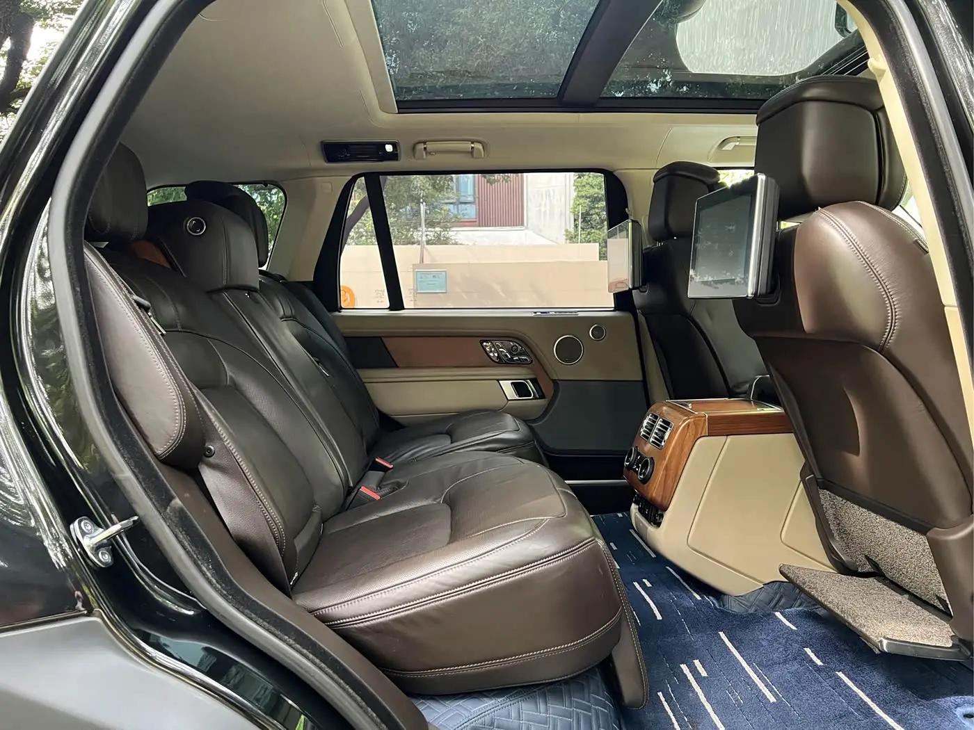 Land Rover Range Rover 2020 — Фото 13/20