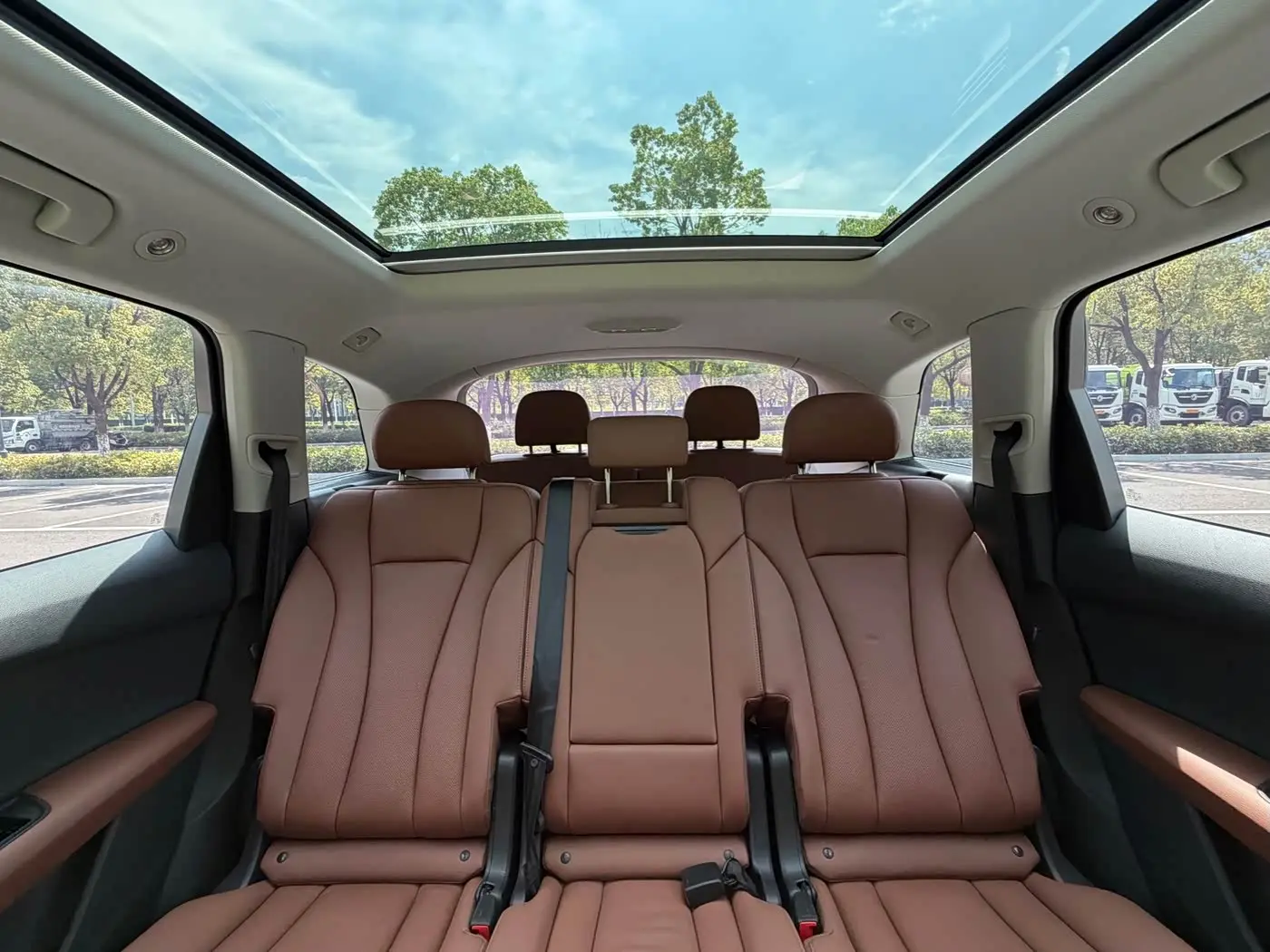 Audi Q7 2021 — Photo 14/20