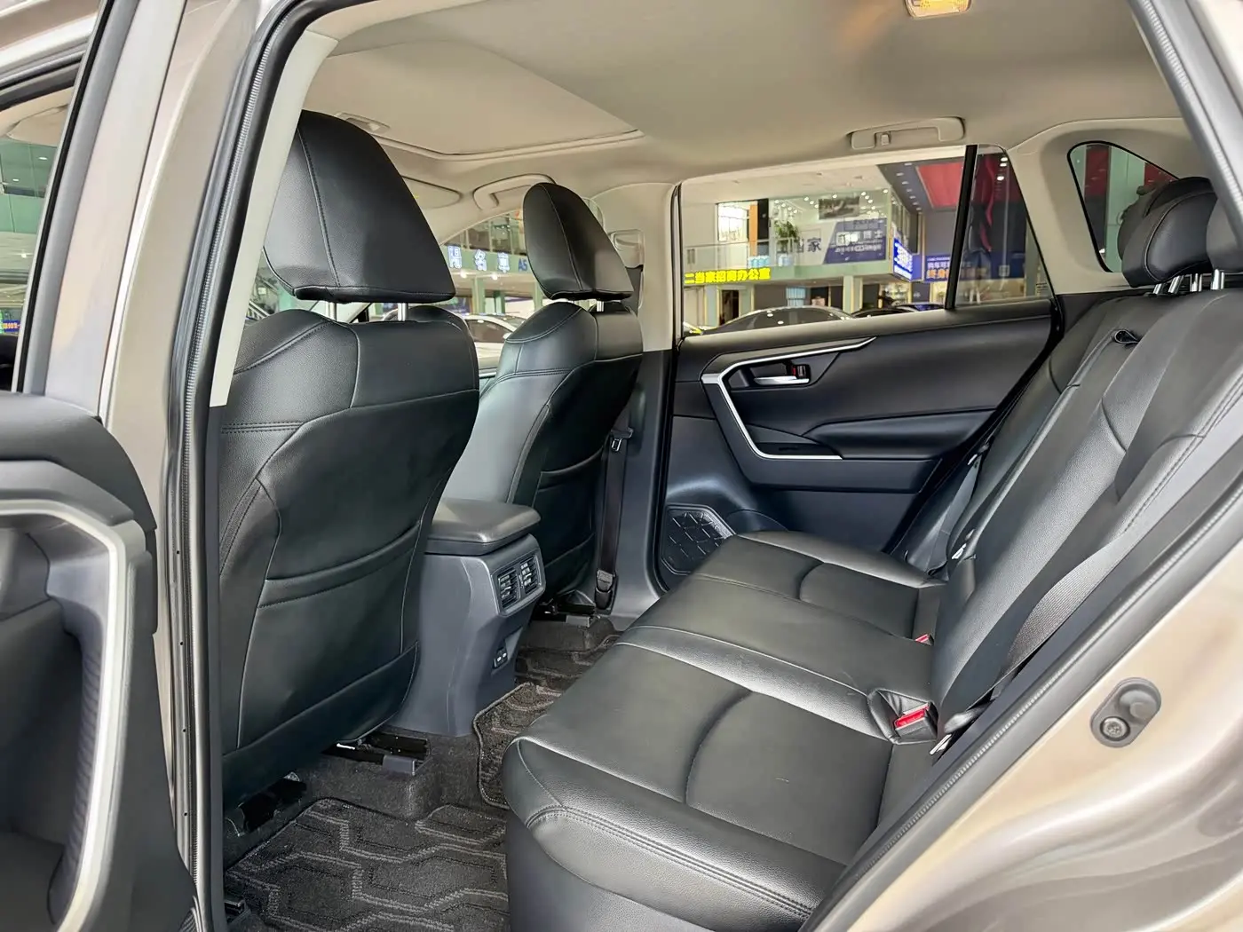 Toyota RAV4 Rongfang 2022 — Şəkil 6/19