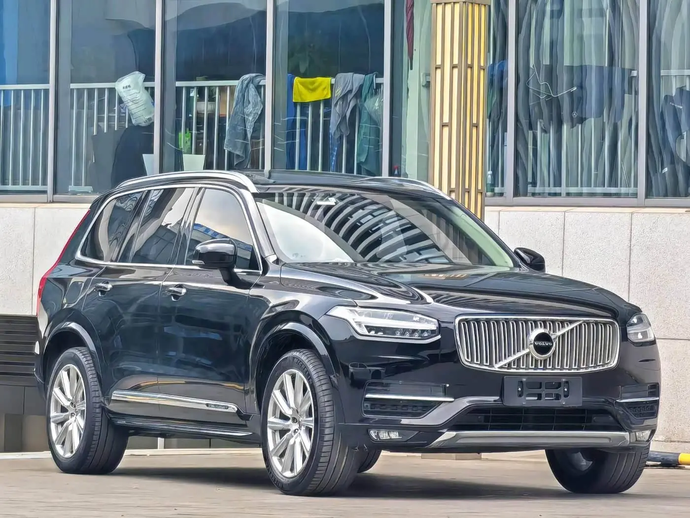 Volvo XC90 2018 — Фото 3/15