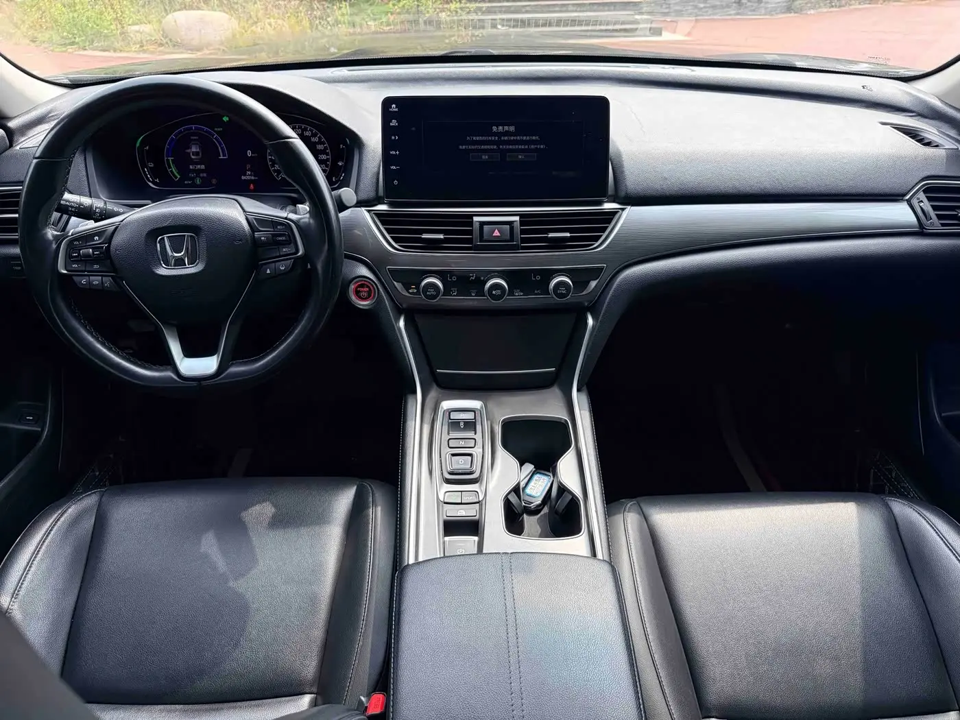 Honda Accord 2023 — Фото 6/9