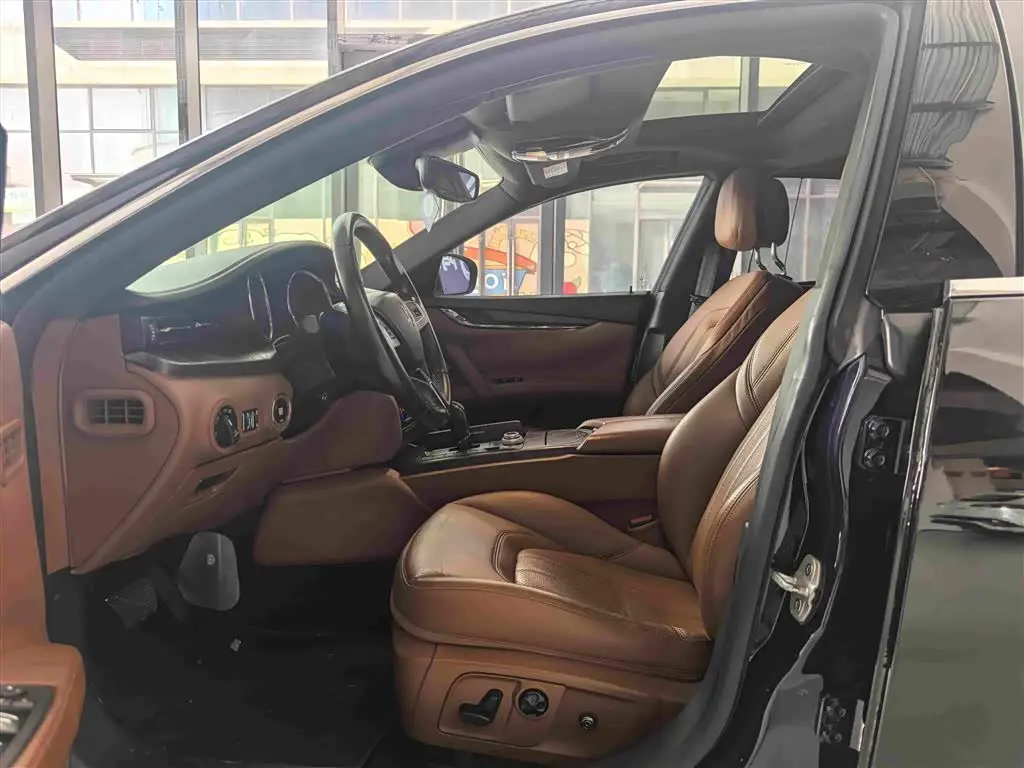 Maserati Quattroporte 2019 — Photo 4/20