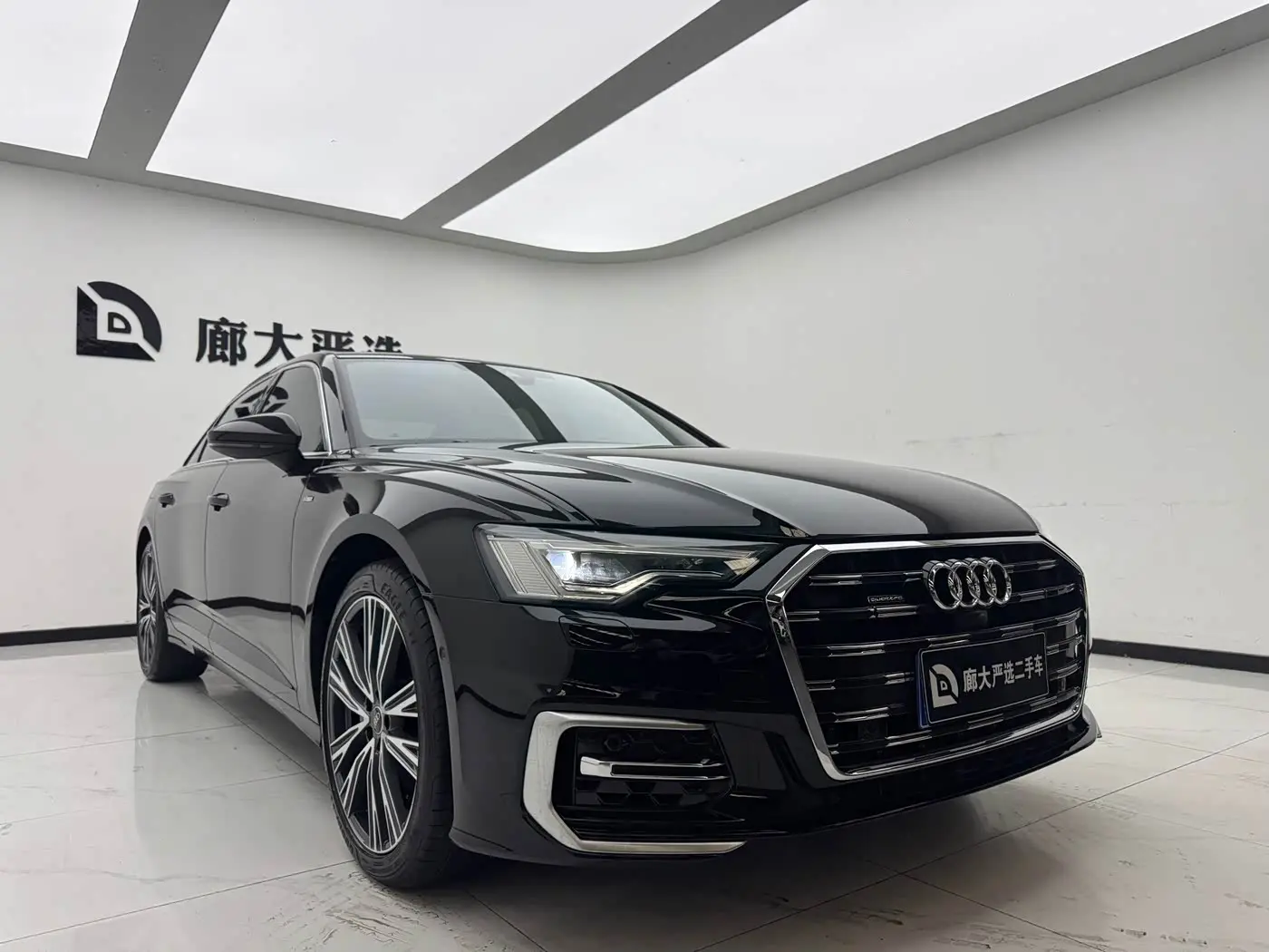 Audi A6L 2023 — Фото 3/11