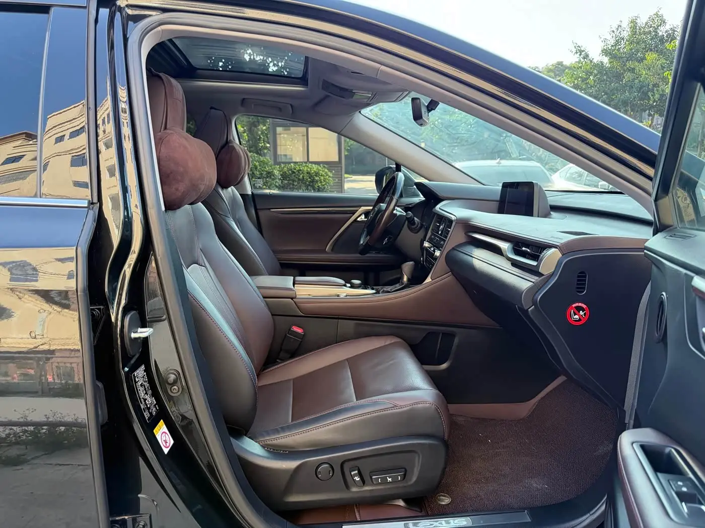 Lexus RX 2019 — Şəkil 8/15