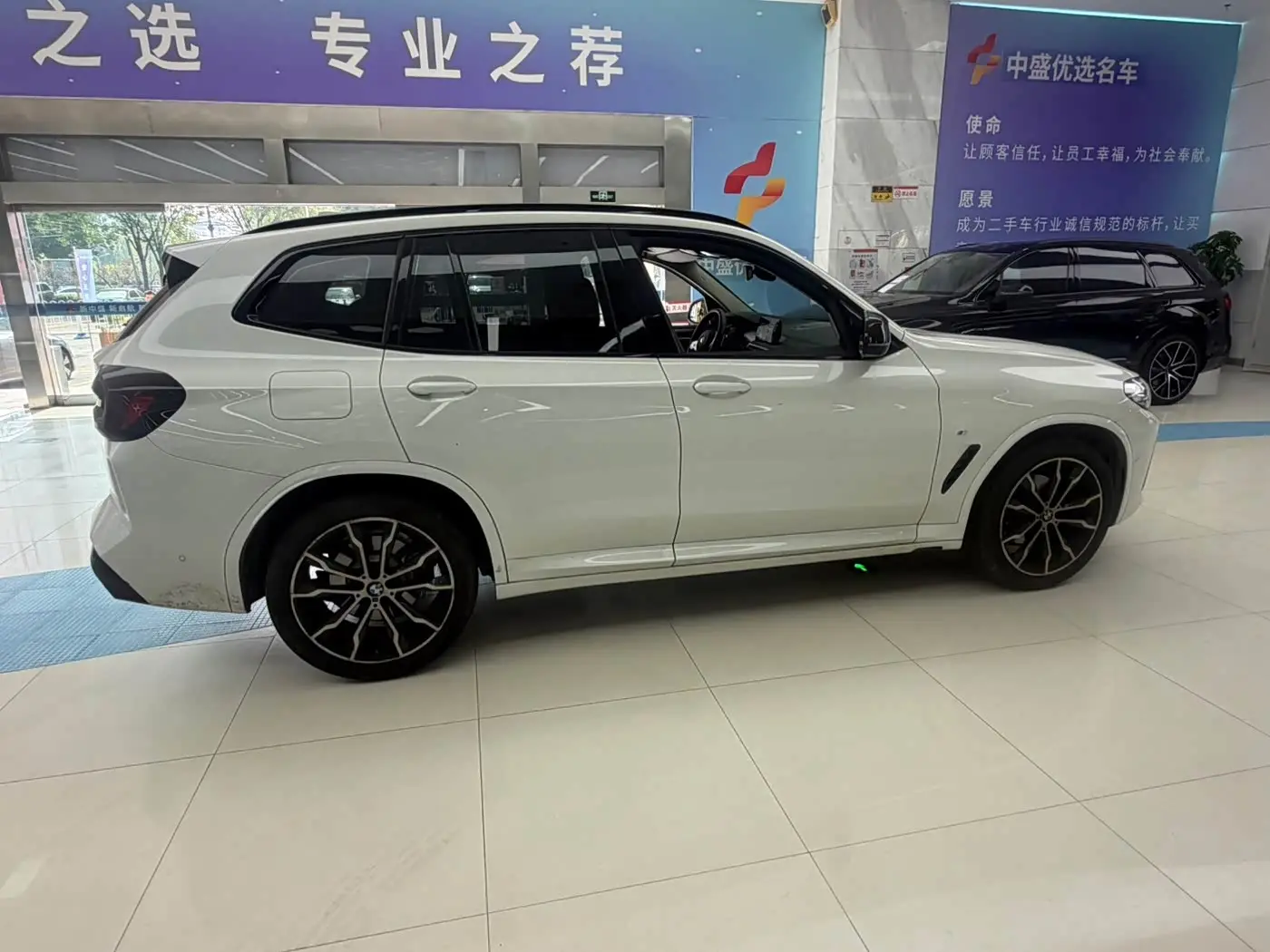 BMW X3 2025 — Фото 8/14