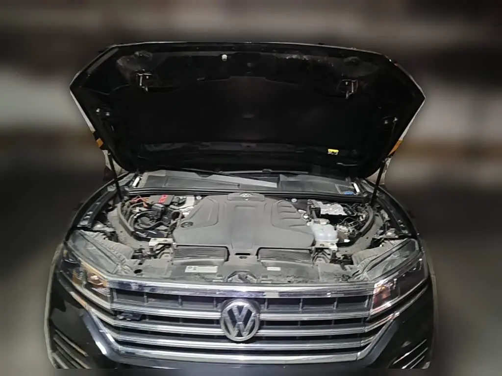 Volkswagen Touareg 2020 — Şəkil 3/13