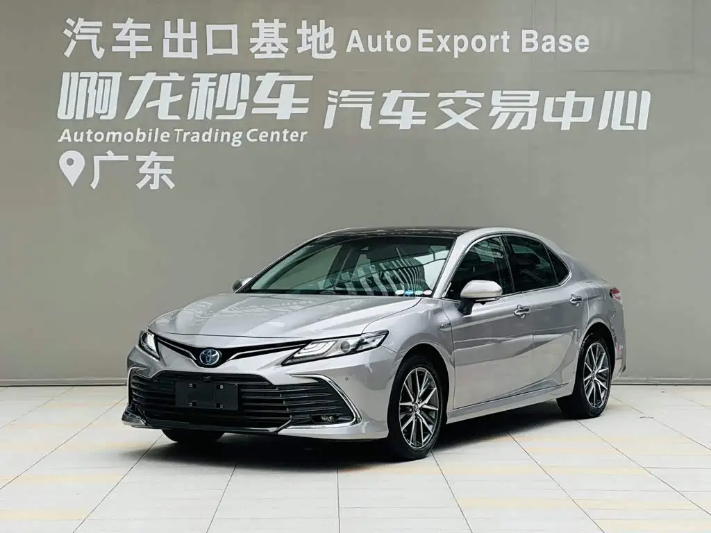 Toyota Camry, 2022