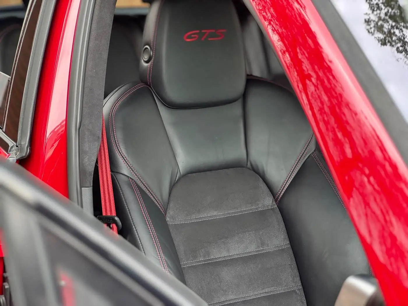Porsche Cayenne 2012 — Photo 10/20