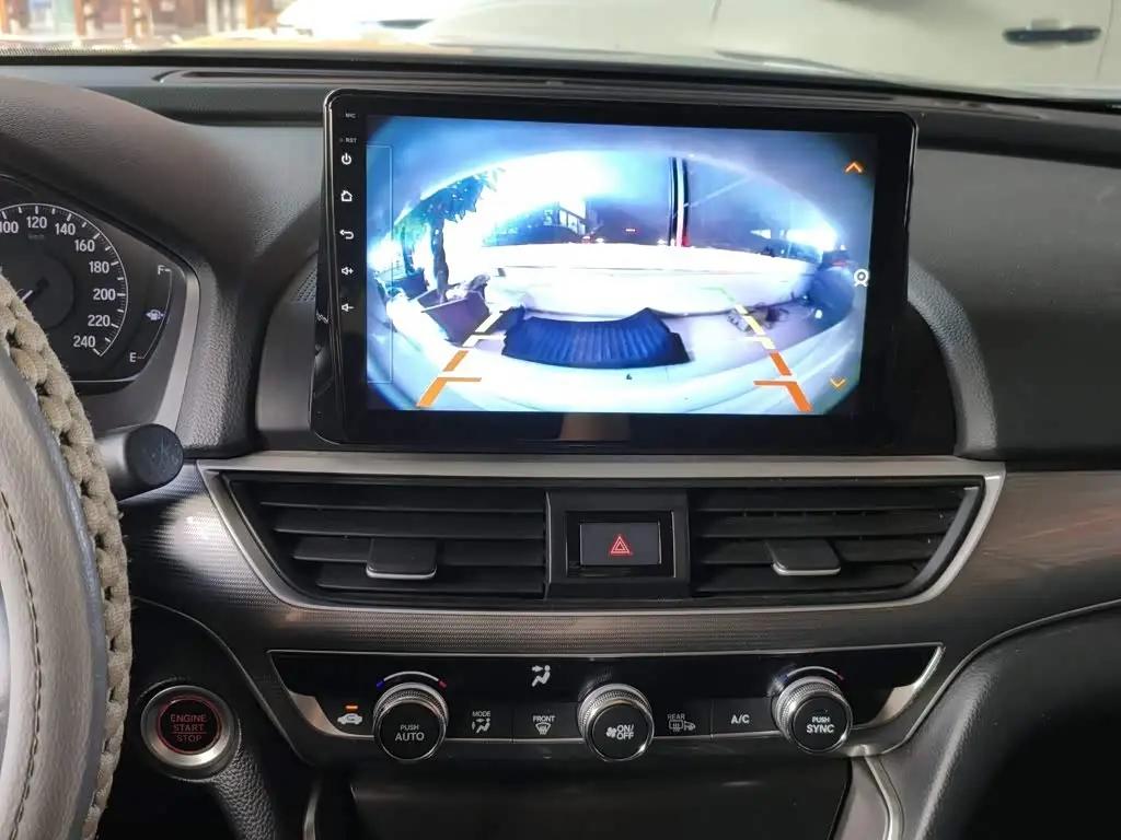 Honda Accord 2019 — Şəkil 13/20