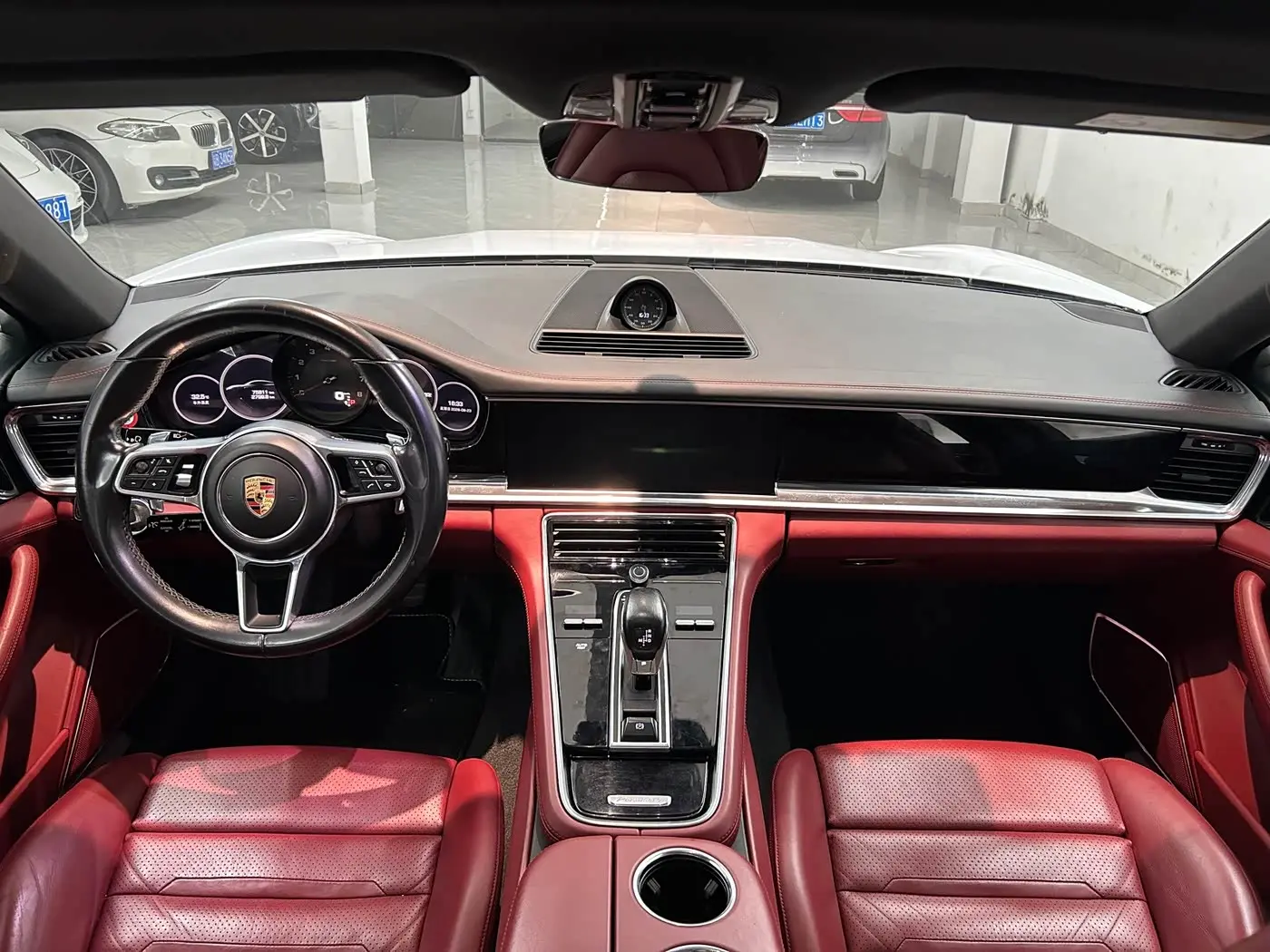 Porsche Panamera 2018 — Şəkil 5/10