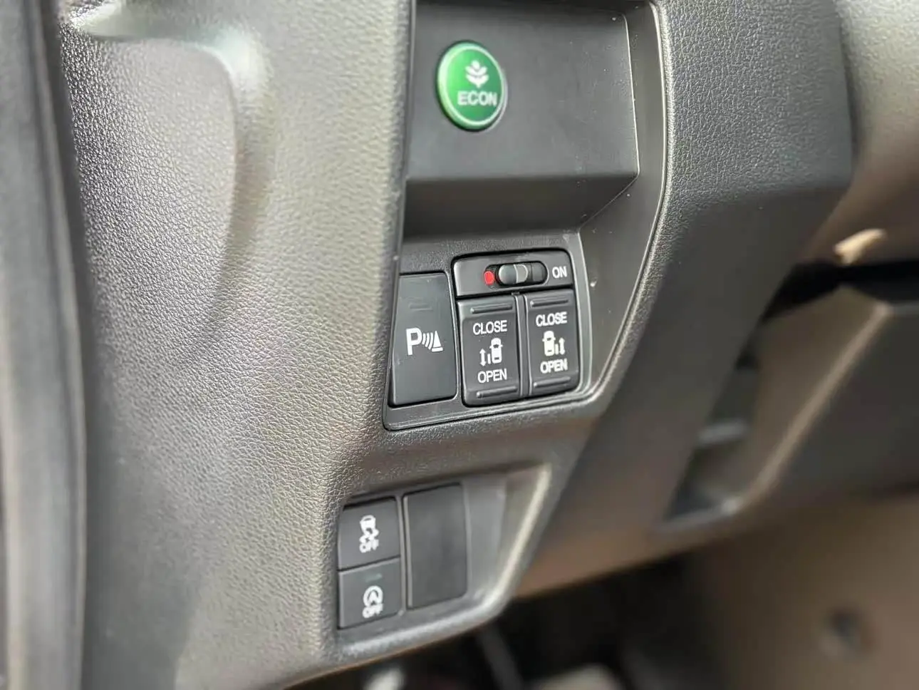 Honda Odyssey 2016 — Şəkil 13/20