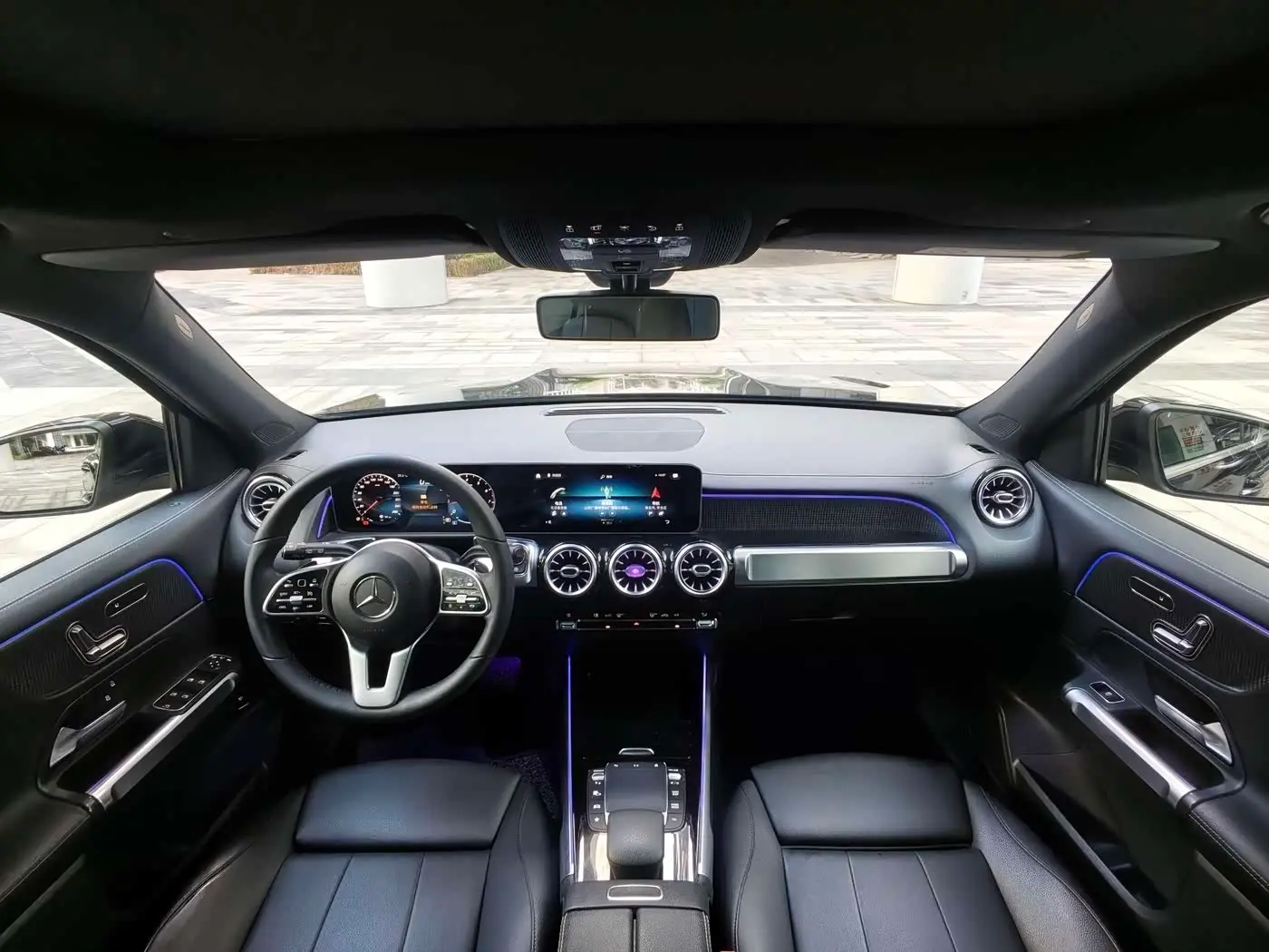 Mercedes-Benz GLB 2020 — Фото 15/20