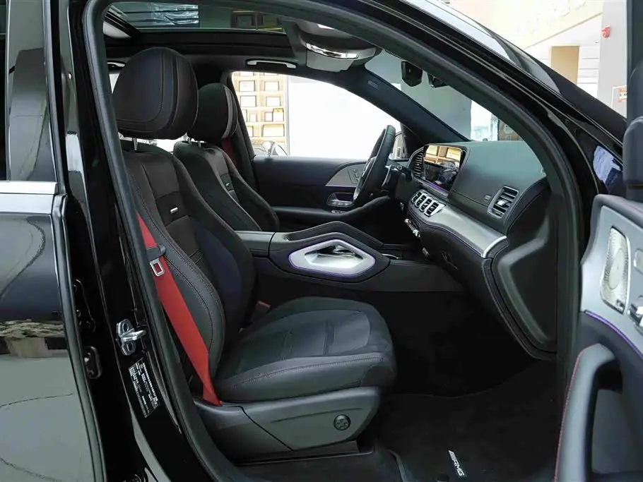 Mercedes-Benz GLE AMG 2024 — Фото 12/20