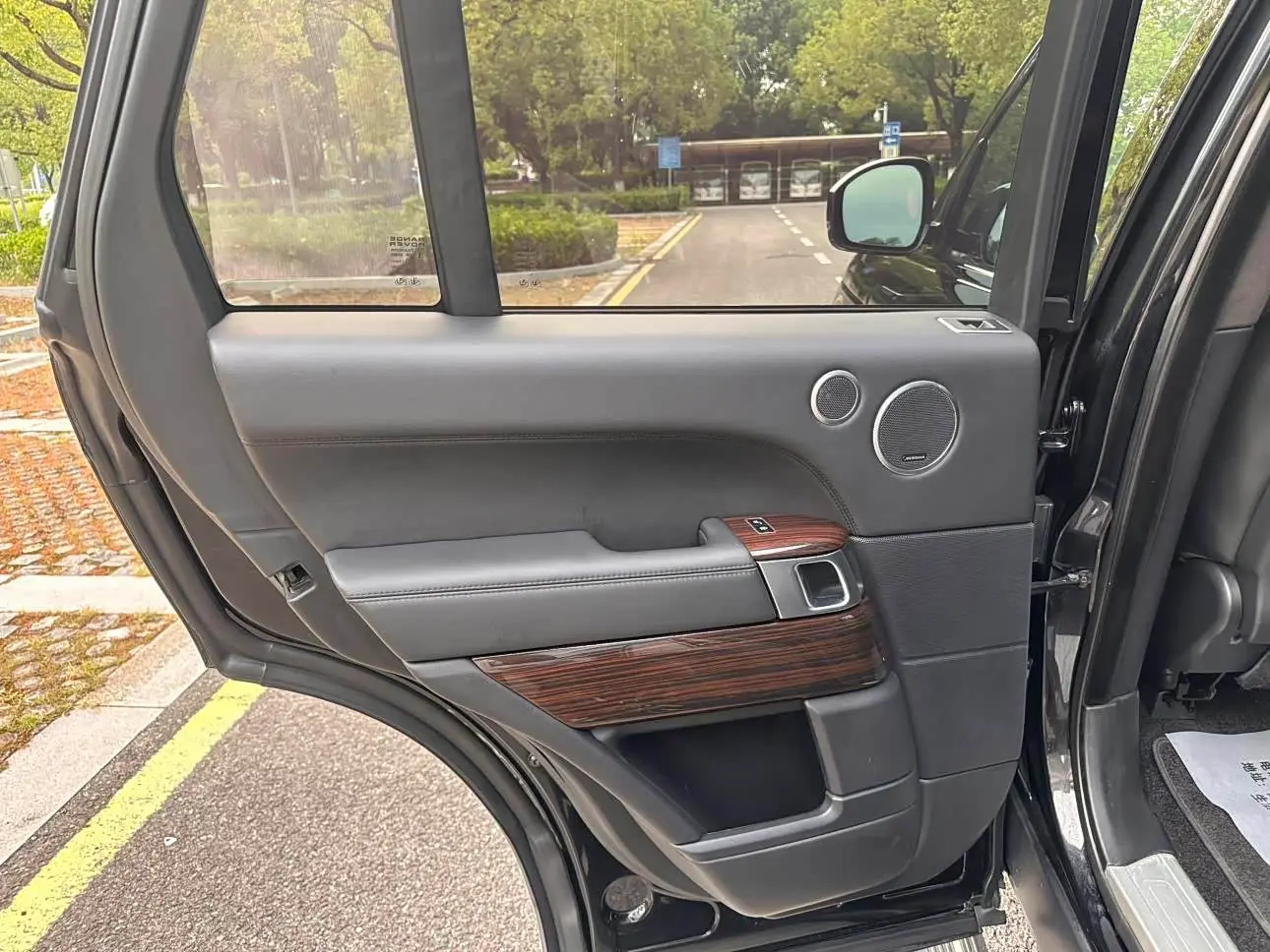 Land Rover Range Rover 2014 — Photo 14/20