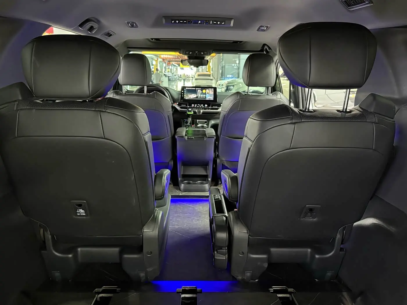 Toyota Sienna 2025 — Photo 20/20