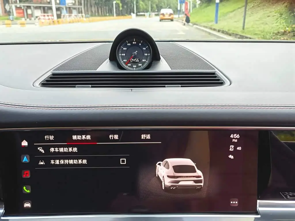 Porsche Panamera 2022 — Photo 15/20