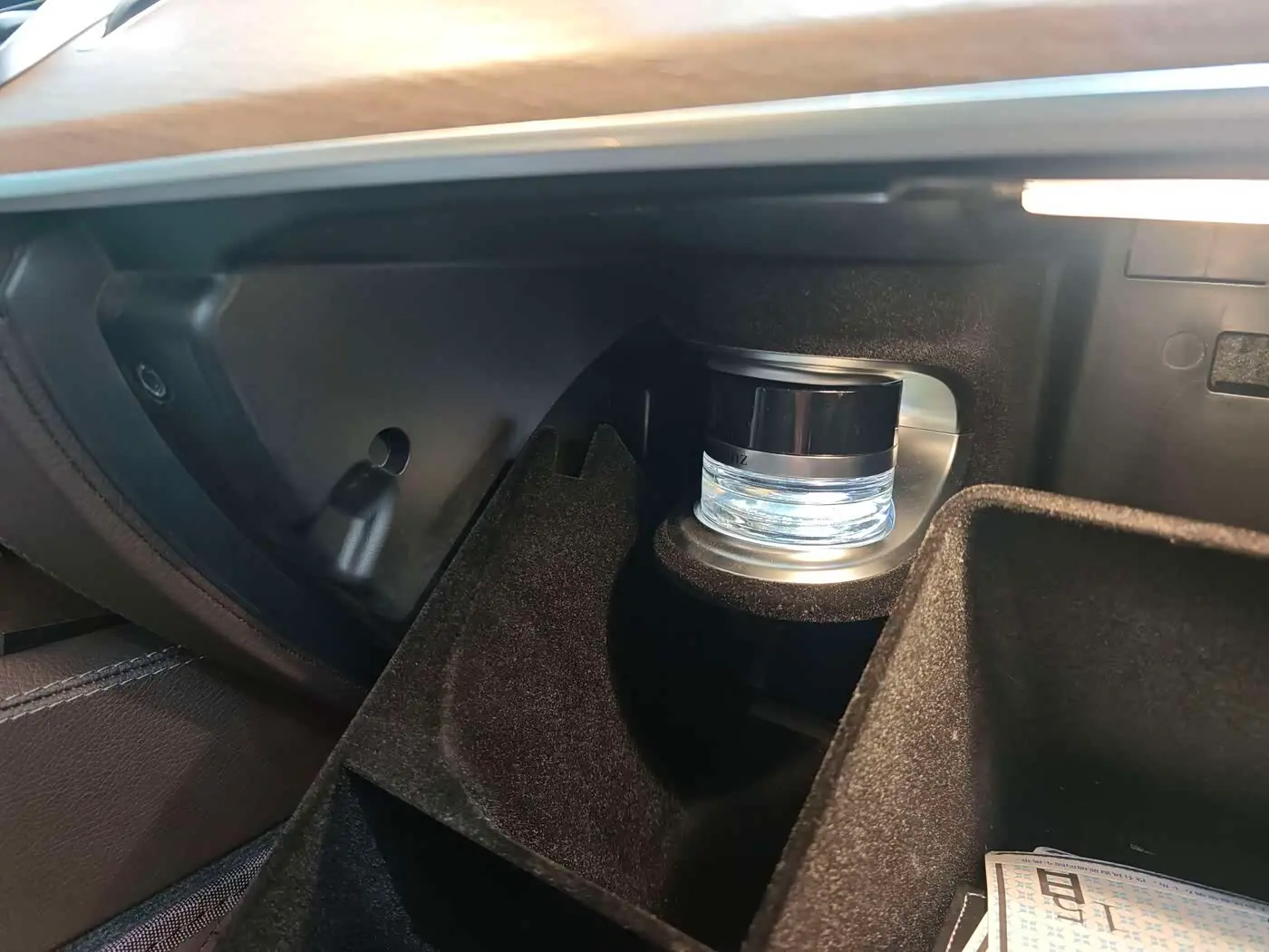 Mercedes-Benz GLS 2020 — Photo 9/17