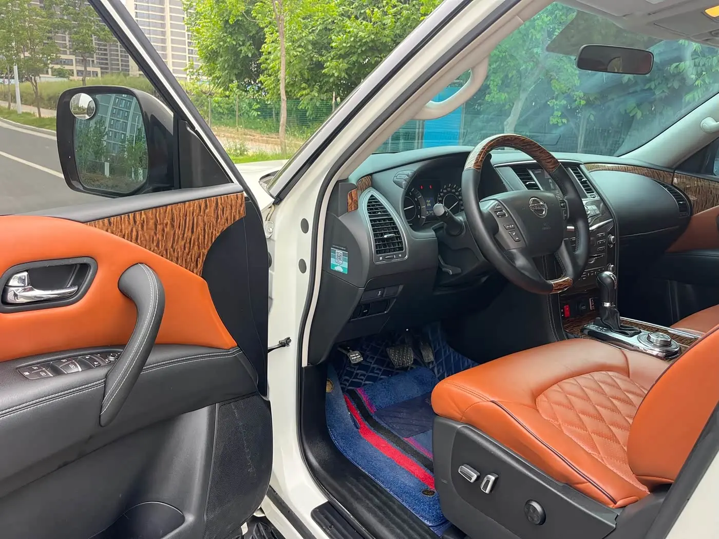 Nissan Patrol 2020 — Photo 19/20