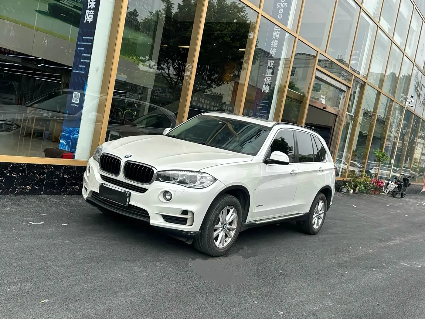 BMW X5 2016 — Photo 1/20