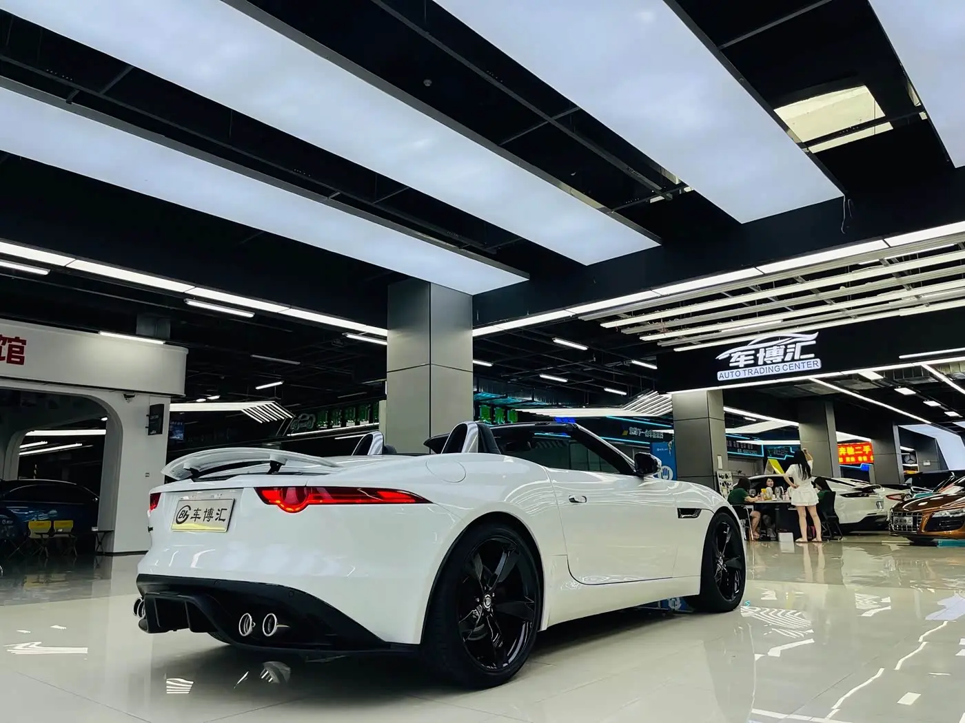 Jaguar F-TYPE 2013 — Photo 5/19