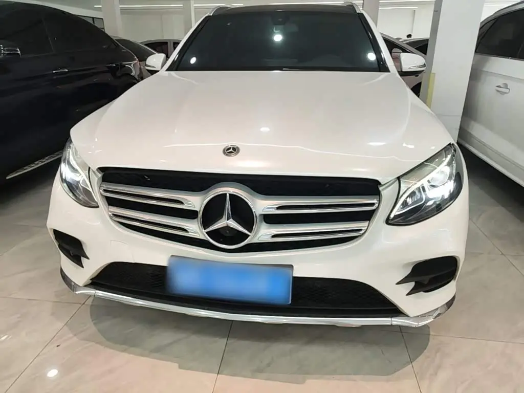 Mercedes-Benz GLC 2019 — Фото 3/20