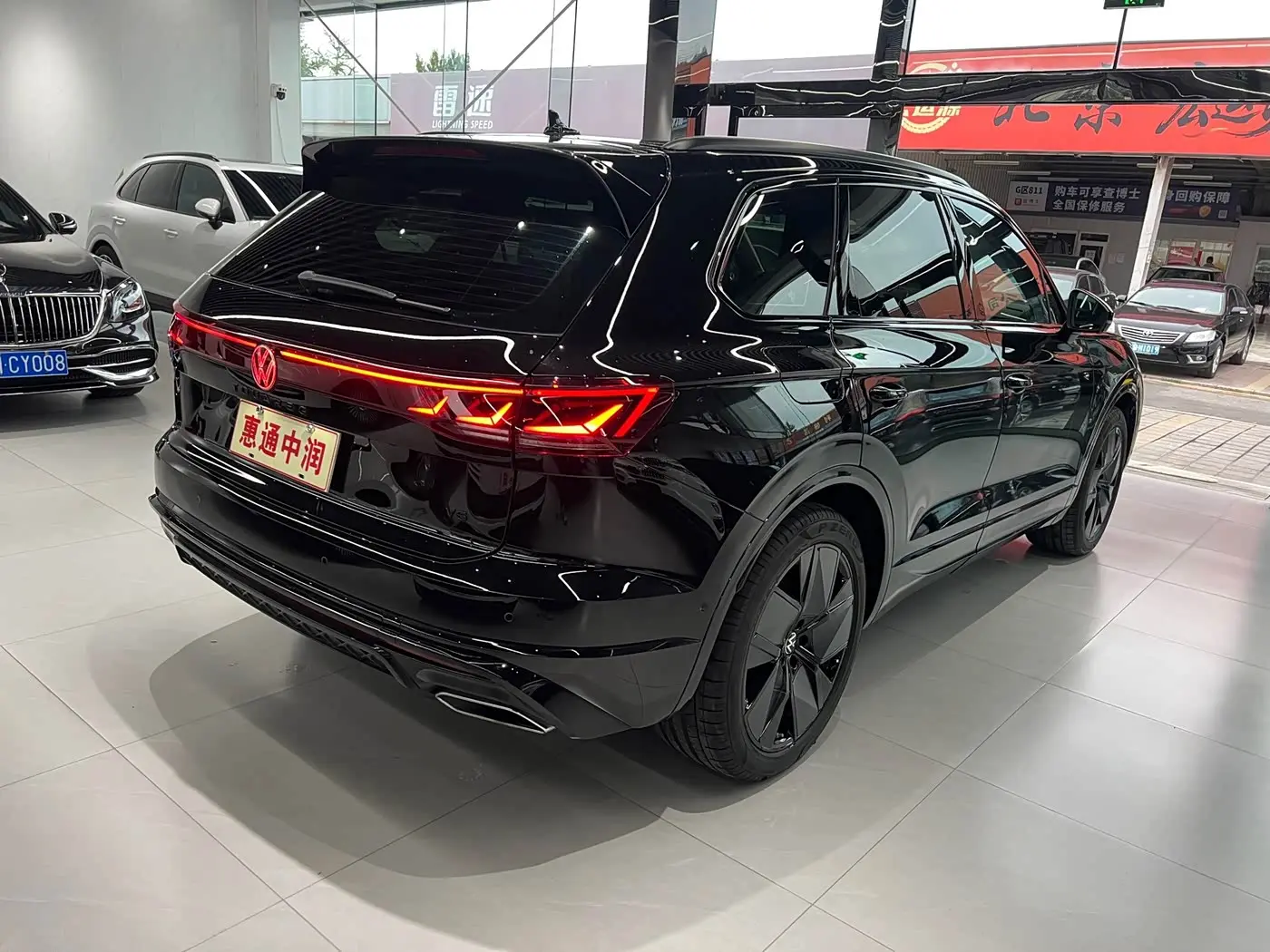 Volkswagen Touareg 2026 — Photo 6/19