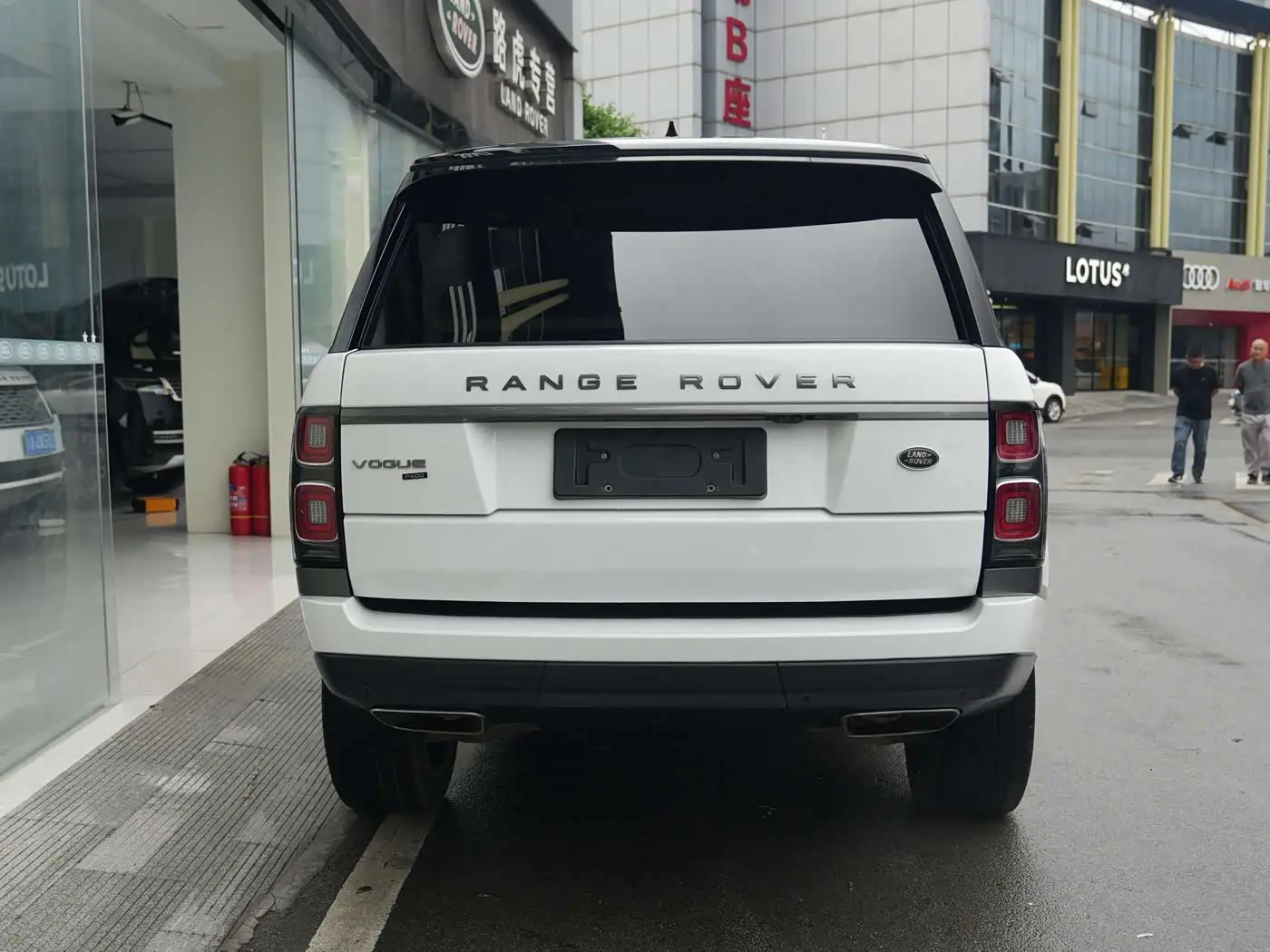 Land Rover Range Rover 2022 — Фото 6/14
