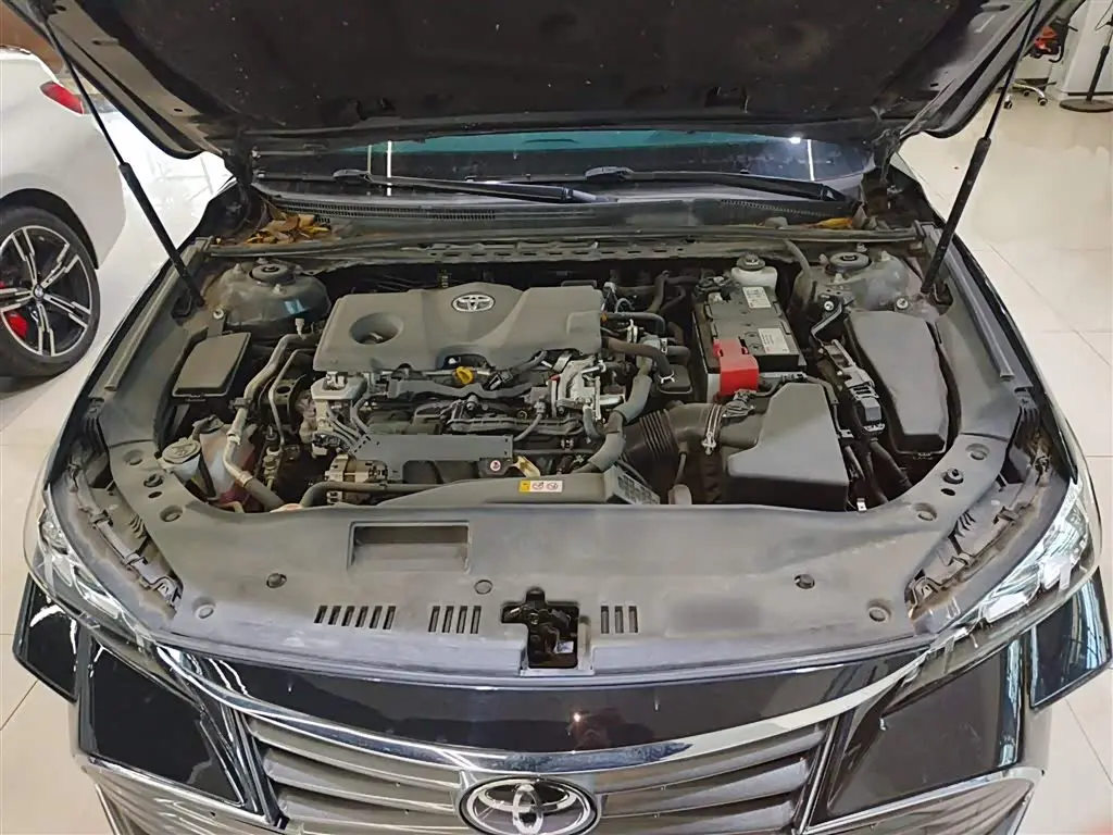 Toyota Avalon 2022 — Photo 17/20