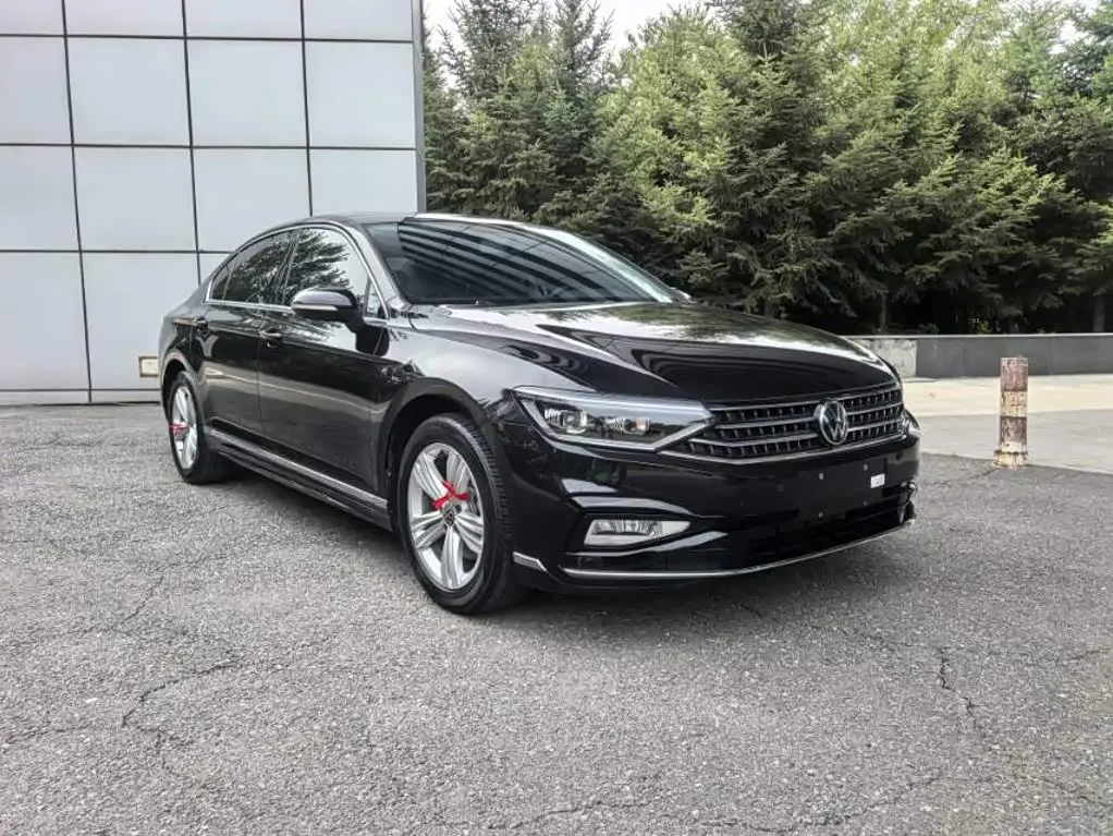 Volkswagen Magotan 2025 — Şəkil 3/18