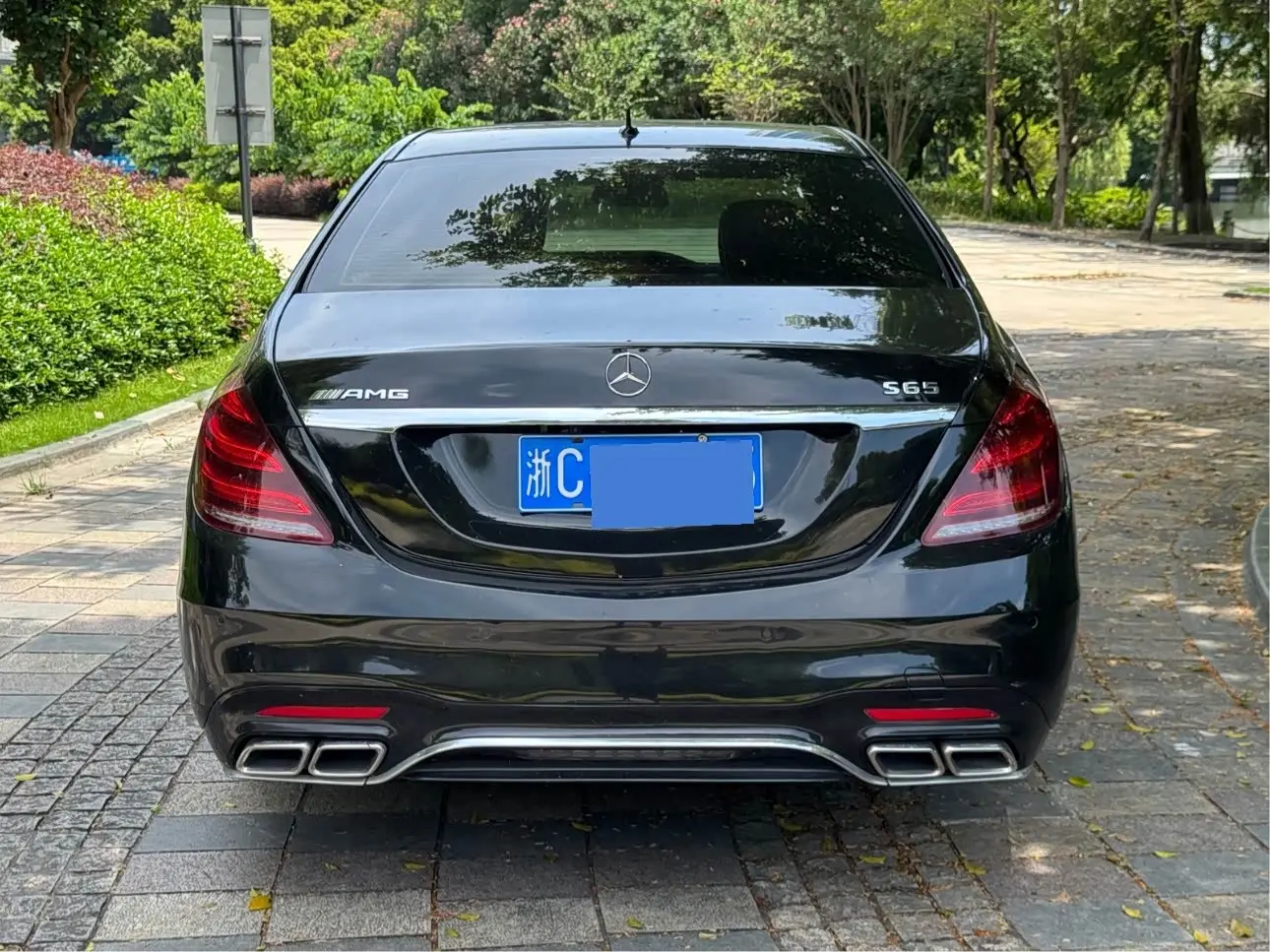 Mercedes-Benz S-Class 2012 — Photo 6/16