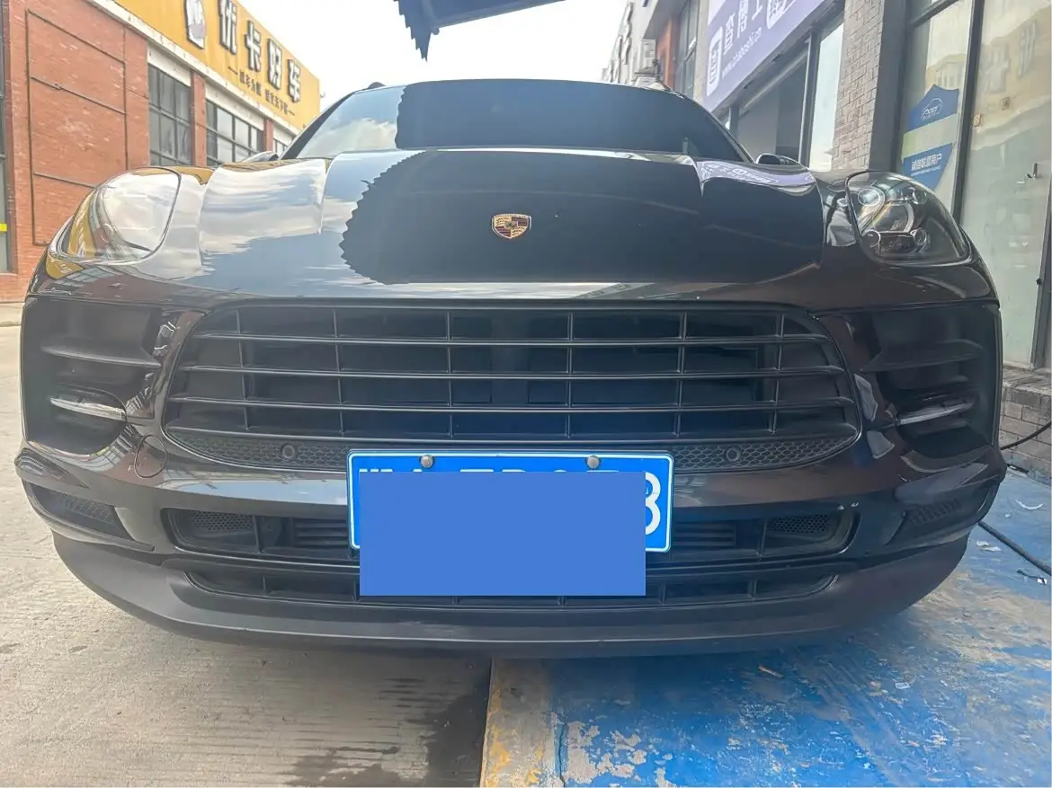 Porsche Macan, 2020