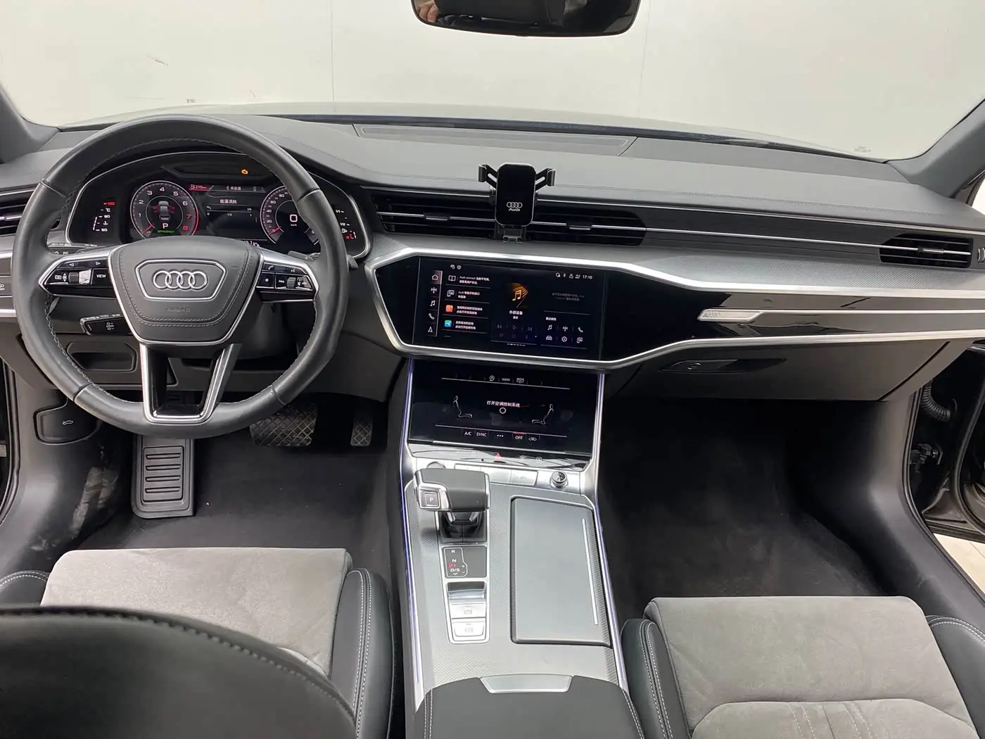Audi A6L 2024 — Photo 6/12