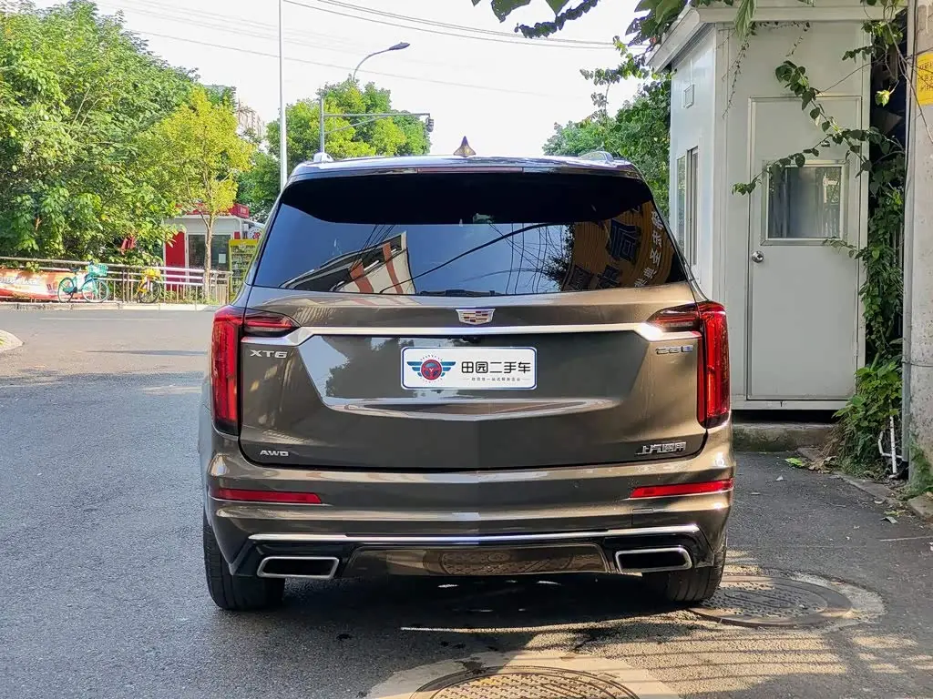 Cadillac XT6 2022 — Фото 5/11