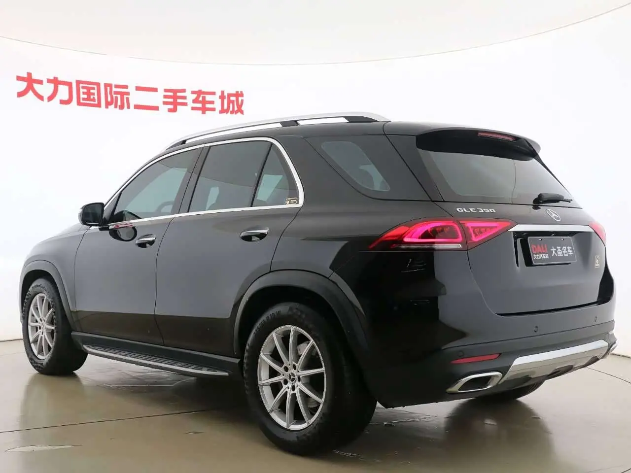 Mercedes-Benz GLE 2021 — Фото 16/16