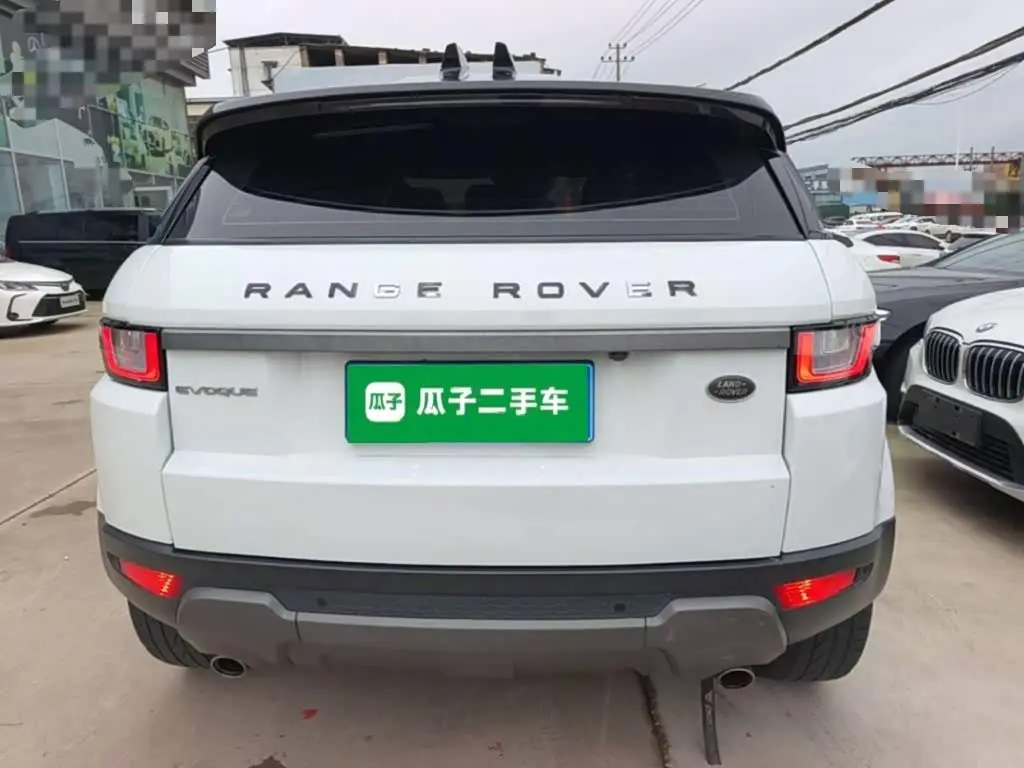 Land Rover Range Rover Evoque 2019 — Фото 6/20