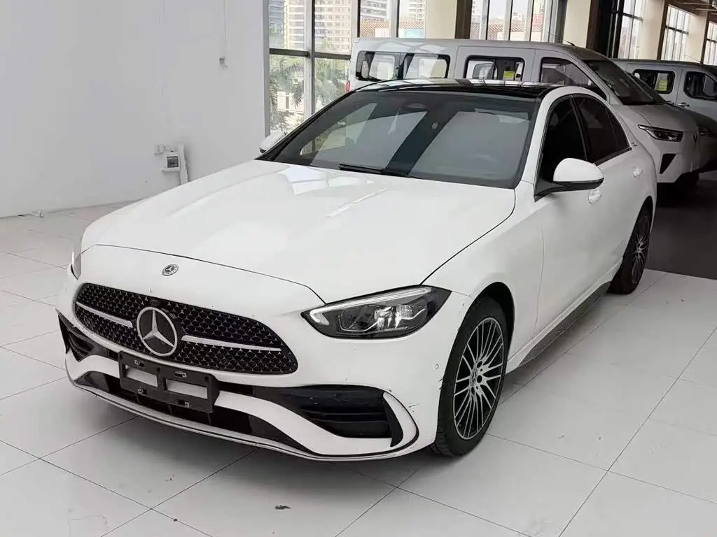 Mercedes-Benz C-Class, 2024