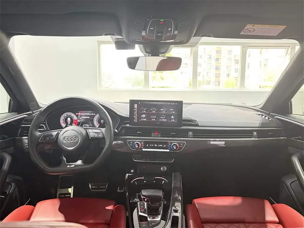 Audi S4 2023 — Photo 6/18