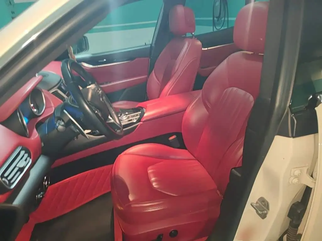 Maserati Levante 2017 — Photo 8/20