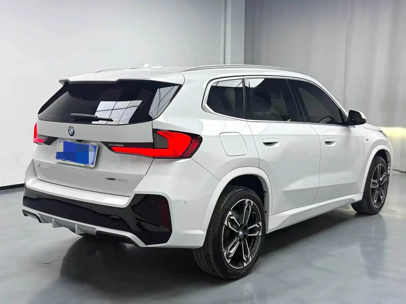 BMW X1 2024 — Фото 9/9