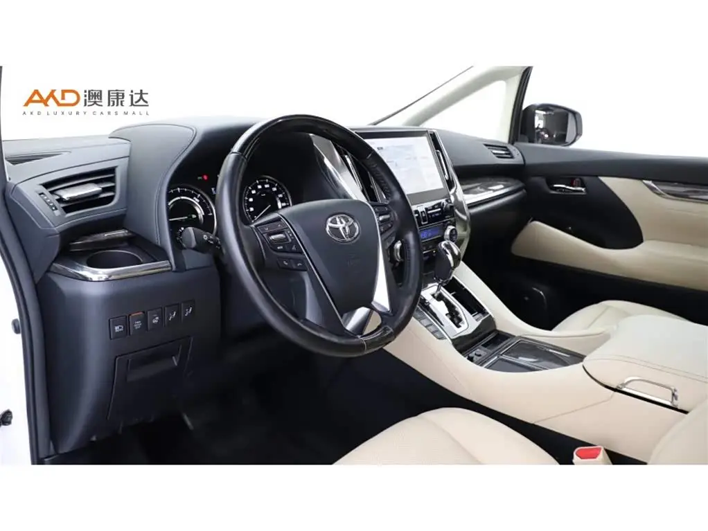 Toyota Alphard 2021 — Фото 6/11