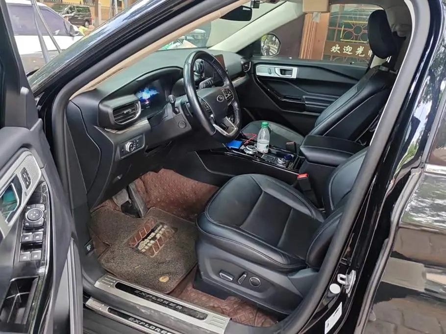Ford Explorer 2022 — Şəkil 9/16