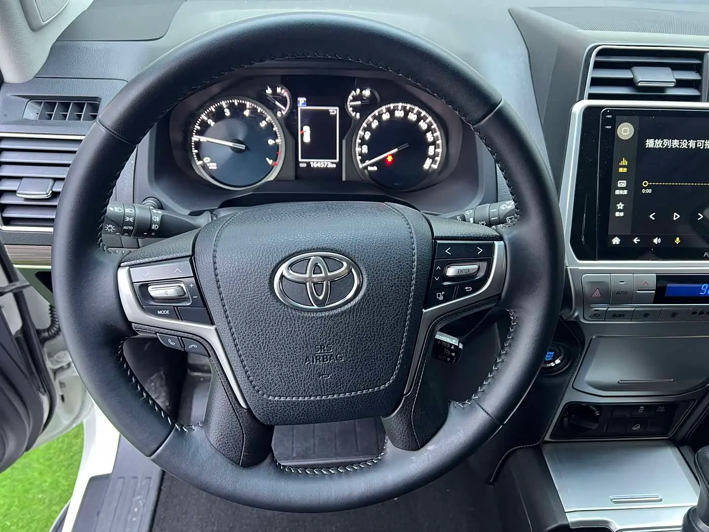 Toyota Prado 2019 — Photo 12/20