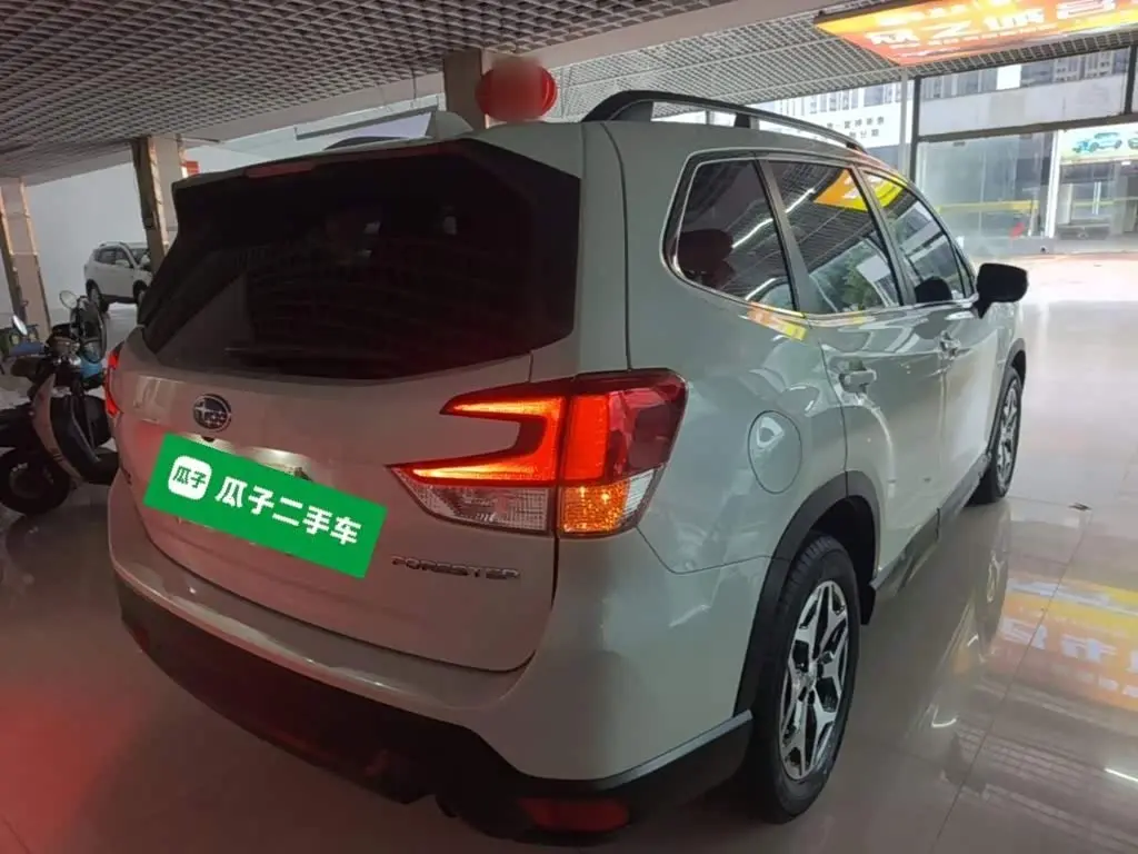 Subaru Forester 2021 — Фото 7/20