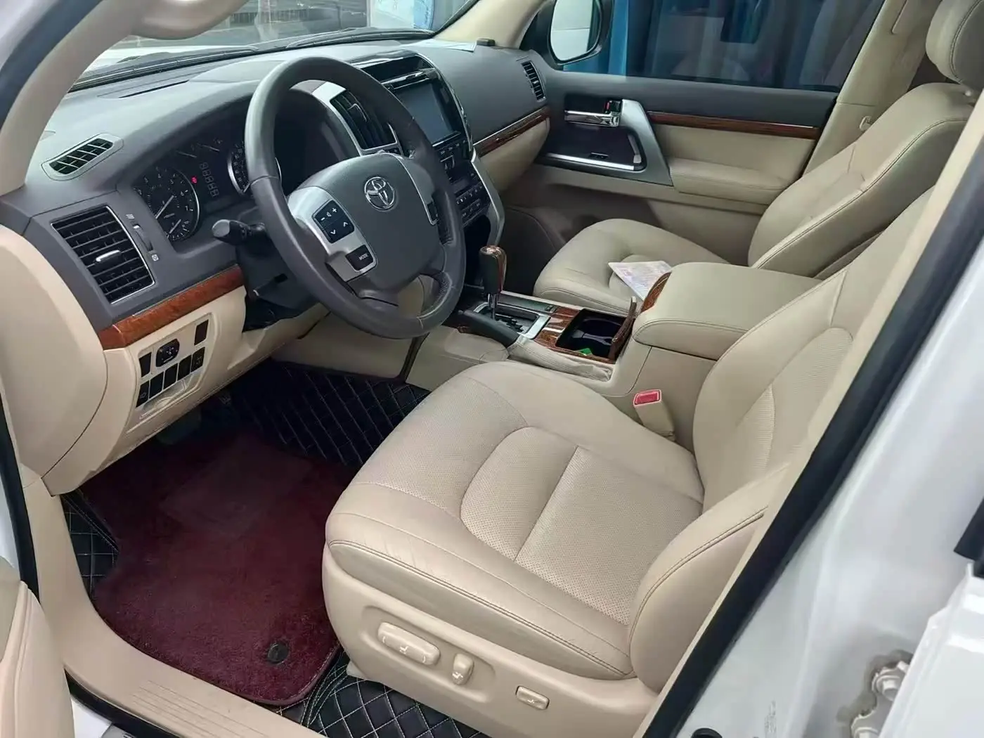Toyota Land Cruiser 2014 — Şəkil 6/9