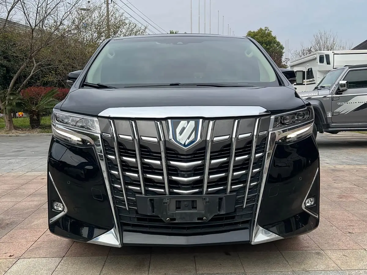 Toyota Alphard 2020 — Şəkil 2/20