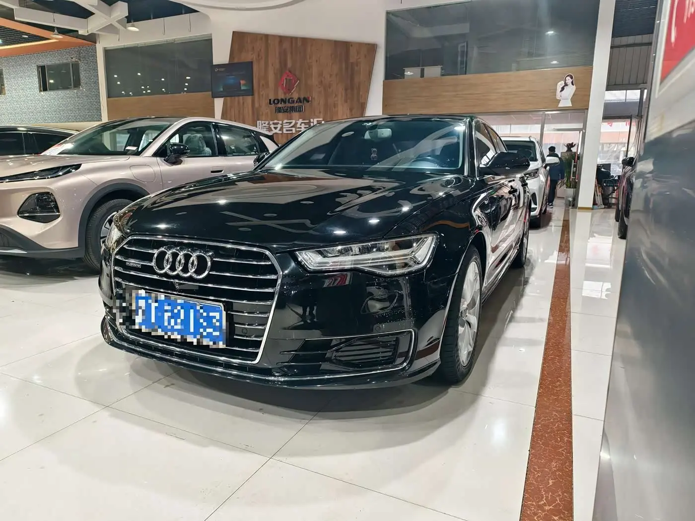 Audi A6L 2016 — Photo 1/15