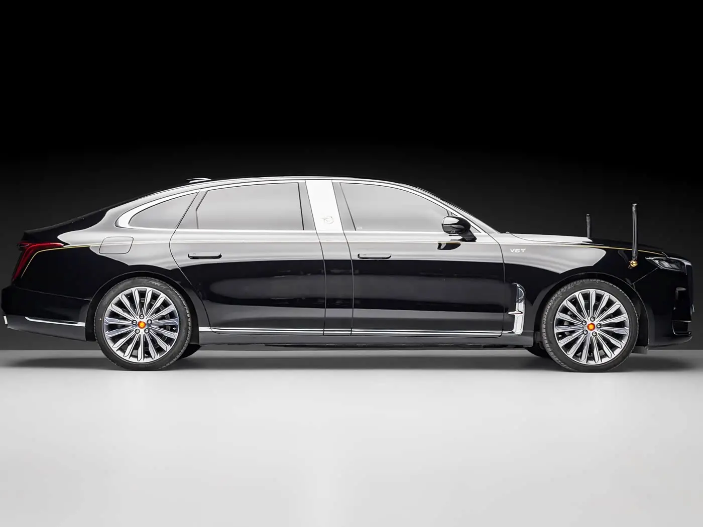 Hongqi H9 2022 — Şəkil 6/20