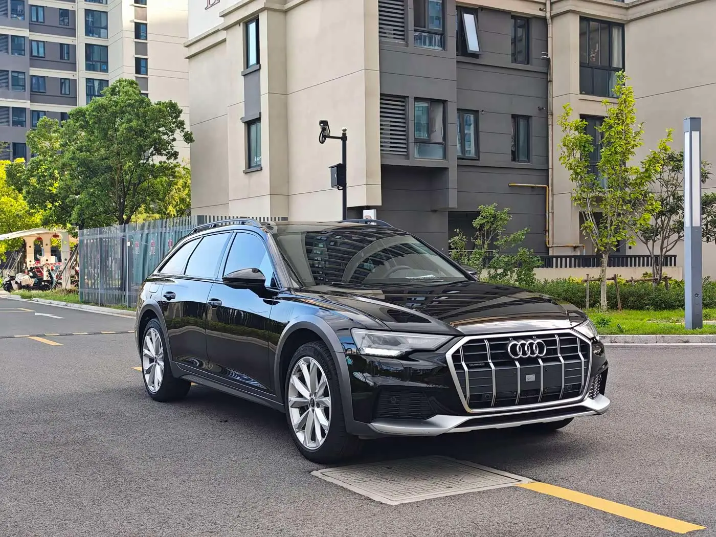 Audi A6 2023 — Фото 3/17