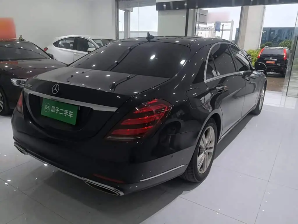 Mercedes-Benz S-Class 2019 — Photo 7/20